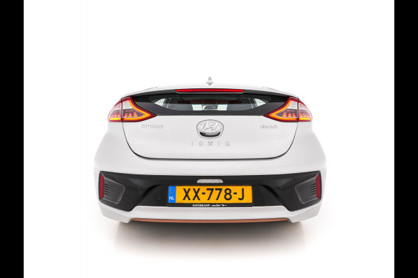 Hyundai IONIQ Comfort EV {SoH-94%} (INCL-BTW) Aut. *ADAPTIVE-CRUISE | DIGI-COCKPIT | SHIFTPADDLES | LANE-ASSIST | CCS-FASTLOADER | CRUISE | CAMERA | KEYLESS | DAB+ | NAVI-FULLMAP | ECC | PDC | 16"*