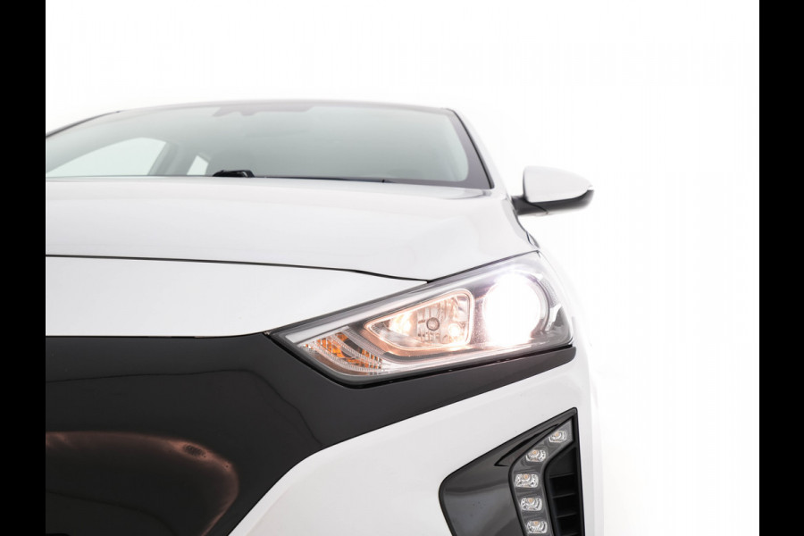 Hyundai IONIQ Comfort EV {SoH-94%} (INCL-BTW) Aut. *ADAPTIVE-CRUISE | DIGI-COCKPIT | SHIFTPADDLES | LANE-ASSIST | CCS-FASTLOADER | CRUISE | CAMERA | KEYLESS | DAB+ | NAVI-FULLMAP | ECC | PDC | 16"*