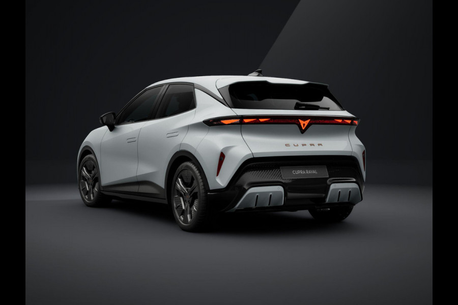 CUPRA Raval Business 39 kWh 135PK | Adaptive cruise Control | Side Assist | Climate Control | Keyless Entry | Camera Achter | Stoel & Stuurverwarming |