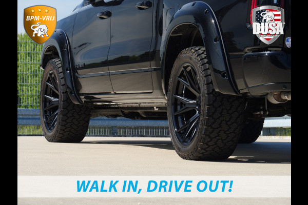Dodge Ram 1500 | Laramie Sport | 5.7 V8 | HEMI | 4x4 | Crew Cab Panoramadak | Leder | Uconnect touchscreen | Getoonde accessoires zijn verkrijgbaar tegen meerprijs
