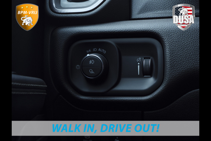 Dodge Ram 1500 | Laramie Sport | 5.7 V8 | HEMI | 4x4 | Crew Cab Panoramadak | Leder | Uconnect touchscreen | Getoonde accessoires zijn verkrijgbaar tegen meerprijs