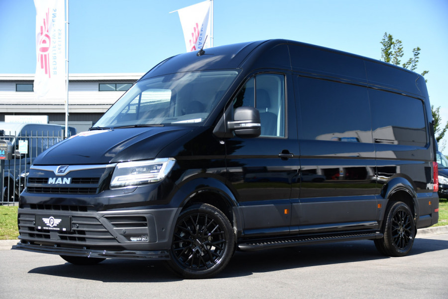 MAN TGE 3.180 35 2.0 L3H3 Black Edition Adaptieve Cruise, Camera, Carplay, LED, Stoelverwarming, Massage stoel, Trekhaak, 177pk, Automaat, Uniek!