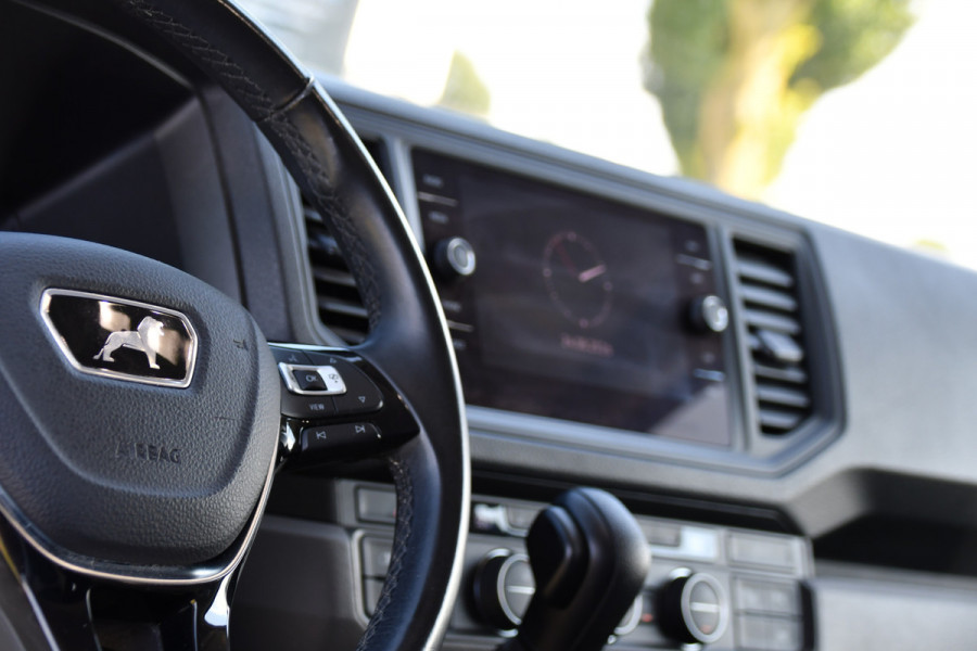 MAN TGE 3.180 35 2.0 L3H3 Black Edition Adaptieve Cruise, Camera, Carplay, LED, Stoelverwarming, Massage stoel, Trekhaak, 177pk, Automaat, Uniek!