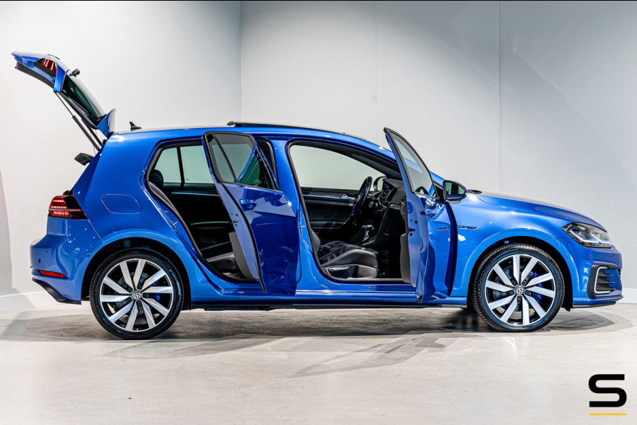 Volkswagen Golf 1.4 TSI PHEV GTE|Pano|Leder|DCC|ACC|Camera