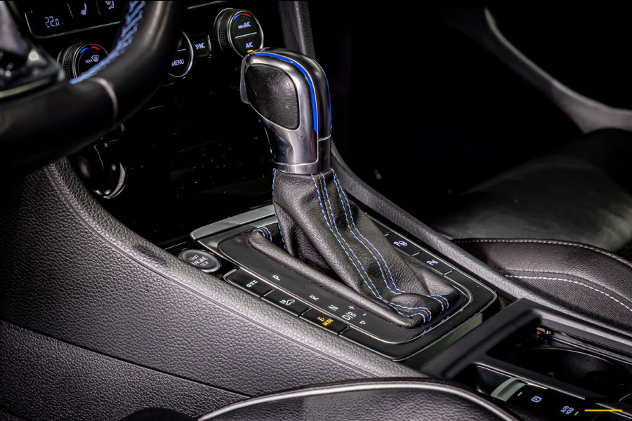Volkswagen Golf 1.4 TSI PHEV GTE|Pano|Leder|DCC|ACC|Camera
