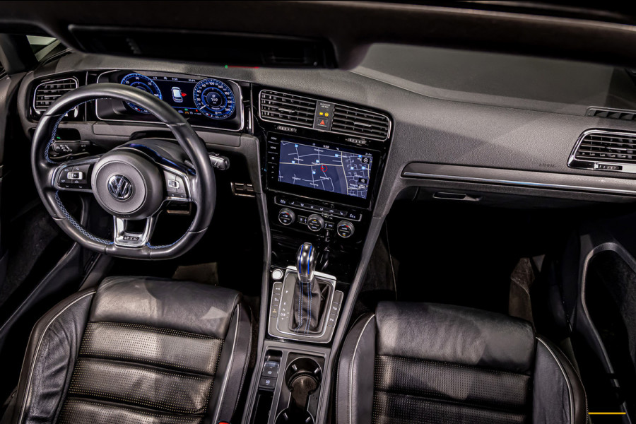 Volkswagen Golf 1.4 TSI PHEV GTE|Pano|Leder|DCC|ACC|Camera