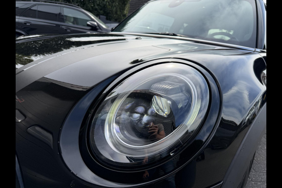 MINI 3-deurs 1.5 Cooper John Cooper Works | Panoramadak | Camera | Harmon Kardon | DAB |