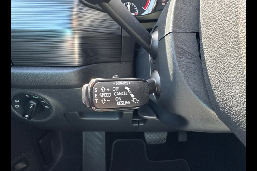 Škoda Kodiaq 1.5 TSI 150PK DSG LIMITED BUSINESS EDITION 7PERS. PANORAMA/LEDER/CANTON