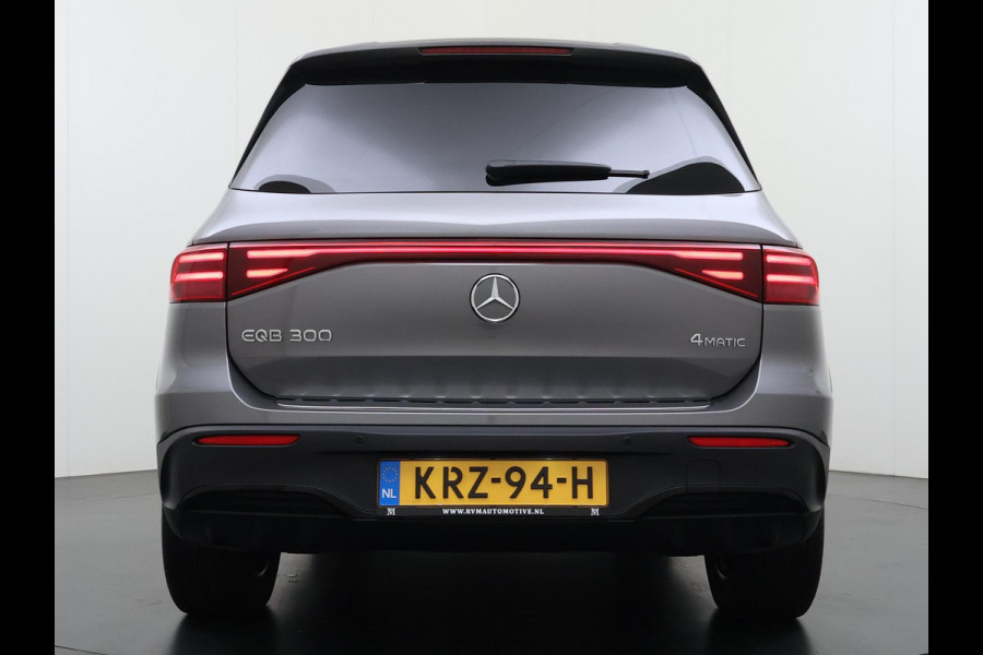Mercedes-Benz EQB EQB 300 4Matic AMG VAN: 47.900,- VOOR: 45.440,- UW HERFSTVOORDEEL: 2.460,- NIEUW MODEL | SOH 100% | NIGHT PAKKET | 7-PERSOONS | ACHTERUITRIJCAMERA | ADAPTIVE CRUISE CONTROL | ELEKTRISCHE ACHTERKLEP | STUUR- & STOELVERWARMING | AMBIENT LIGHTING | FABRIEKSGARANTIE T/M 06-2027 | RIJKLAAR