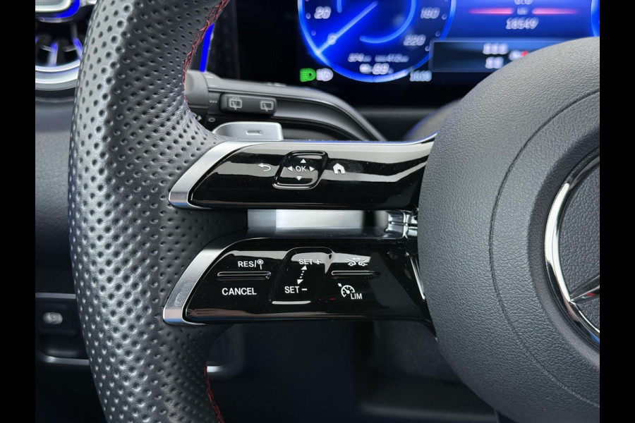 Mercedes-Benz EQB EQB 300 4Matic AMG VAN: 47.900,- VOOR: 45.440,- UW HERFSTVOORDEEL: 2.460,- NIEUW MODEL | SOH 100% | NIGHT PAKKET | 7-PERSOONS | ACHTERUITRIJCAMERA | ADAPTIVE CRUISE CONTROL | ELEKTRISCHE ACHTERKLEP | STUUR- & STOELVERWARMING | AMBIENT LIGHTING | FABRIEKSGARANTIE T/M 06-2027 | RIJKLAAR