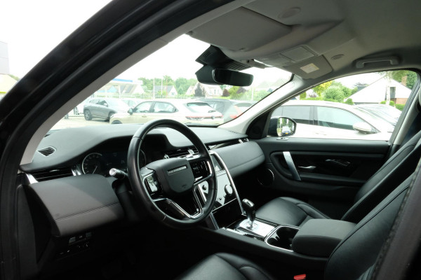 Land Rover Discovery Sport P300e 1.5 S 309 PK | 360 graden camera | Lederen bekleding | SOH 92,3% | Elektrische Stoelen | Navigatie | DAB