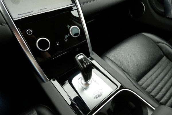 Land Rover Discovery Sport P300e 1.5 S 309 PK | 360 graden camera | Lederen bekleding | SOH 92,3% | Elektrische Stoelen | Navigatie | DAB