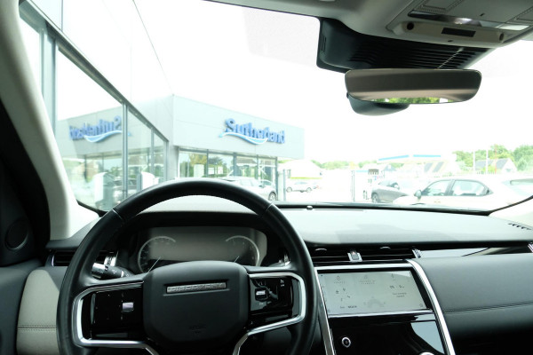Land Rover Discovery Sport P300e 1.5 S 309 PK | 360 graden camera | Lederen bekleding | SOH 92,3% | Elektrische Stoelen | Navigatie | DAB