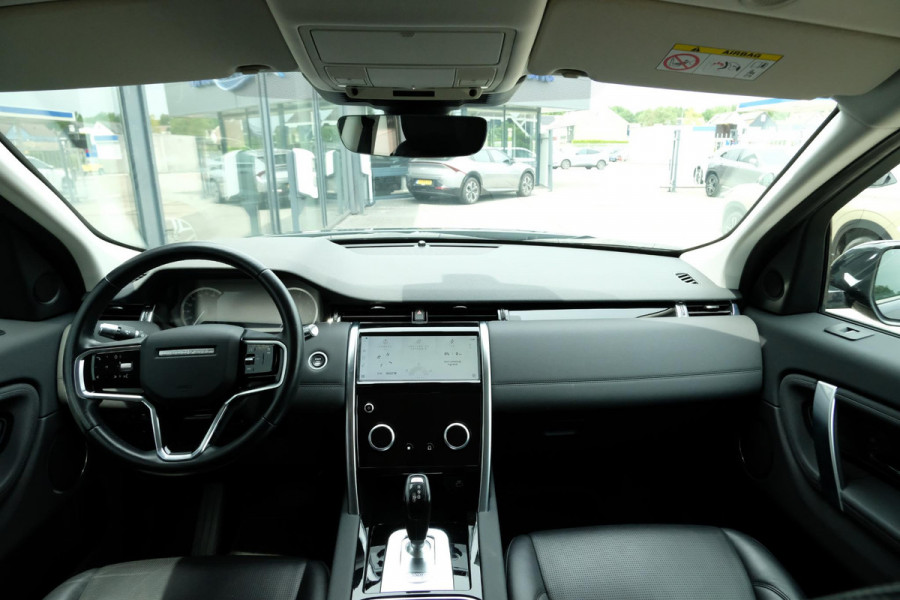 Land Rover Discovery Sport P300e 1.5 S 309 PK | 360 graden camera | Lederen bekleding | SOH 92,3% | Elektrische Stoelen | Navigatie | DAB