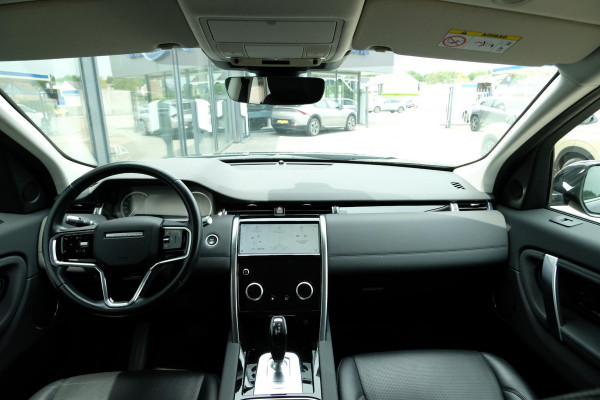 Land Rover Discovery Sport P300e 1.5 S 309 PK | 360 graden camera | Lederen bekleding | SOH 92,3% | Elektrische Stoelen | Navigatie | DAB