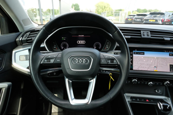 Audi Q3 Sportback 45 TFSI e S Line 245 PK | S-line | Elektrische Klep | Lederen bekleding | SOH 91% | Audi Sporten Velgen |  Stoelverwarming | Camera | LED | DAB | Virtual Cockpit |