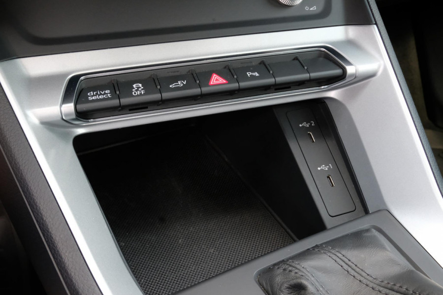 Audi Q3 Sportback 45 TFSI e S Line 245 PK | S-line | Elektrische Klep | Lederen bekleding | SOH 91% | Audi Sporten Velgen |  Stoelverwarming | Camera | LED | DAB | Virtual Cockpit |