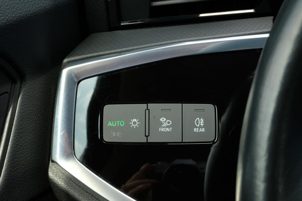 Audi Q3 Sportback 45 TFSI e S Line 245 PK | S-line | Elektrische Klep | Lederen bekleding | SOH 91% | Audi Sporten Velgen |  Stoelverwarming | Camera | LED | DAB | Virtual Cockpit |