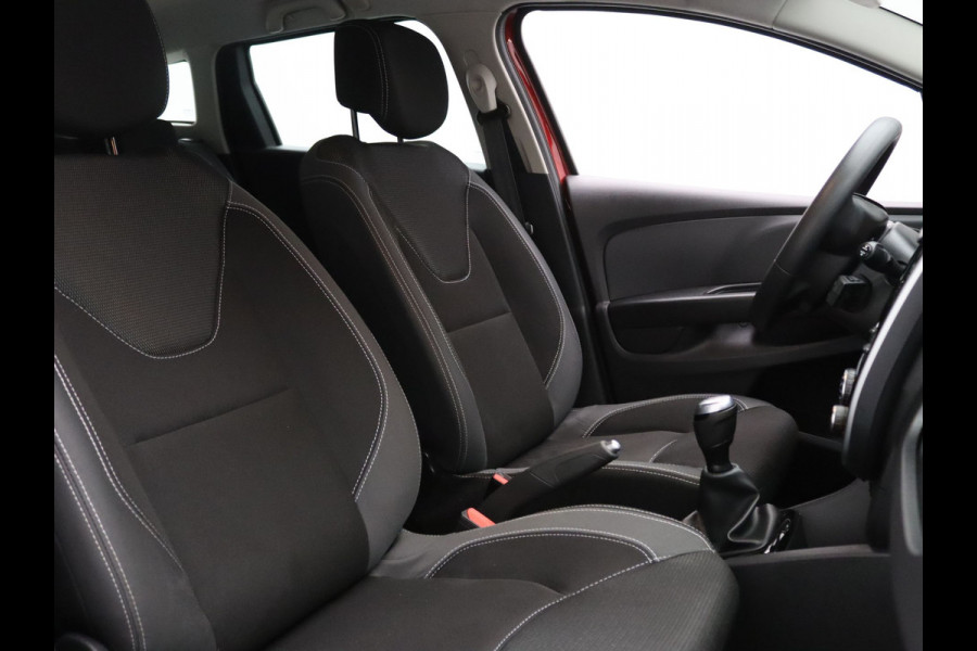 Renault Clio Estate 90pk TCe Zen Climate | Navi