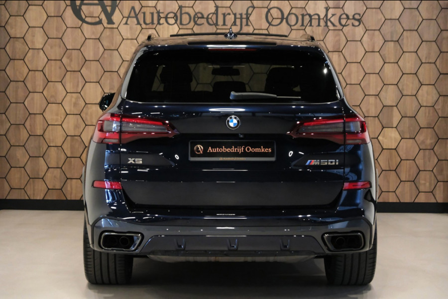 BMW X5 M50i High Executive |84.464km| 530pk V8 *Panodak/Leder/Camera/21 Inch Breedset