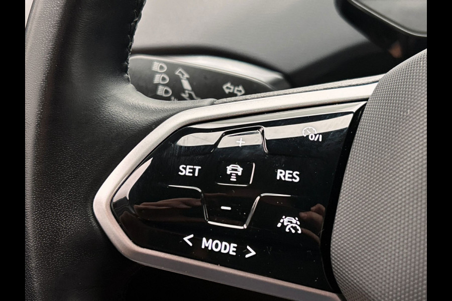 Volkswagen ID.4 Pro 77 kWh | 1e Eigenaar | SOH 95,84% | Carplay | Adaptive-cruise | Camera | Warmtepomp |