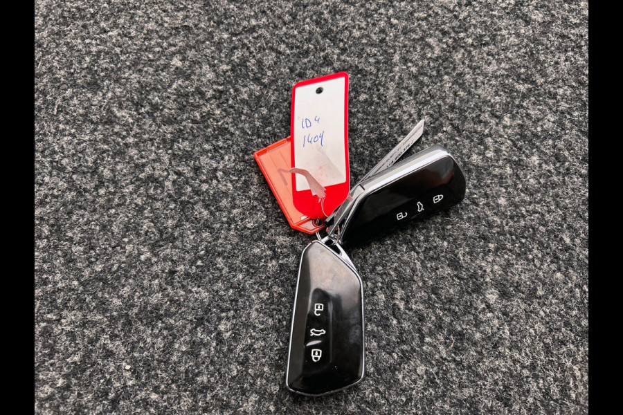 Volkswagen ID.4 Pro 77 kWh | 1e Eigenaar | SOH 95,84% | Carplay | Adaptive-cruise | Camera | Warmtepomp |