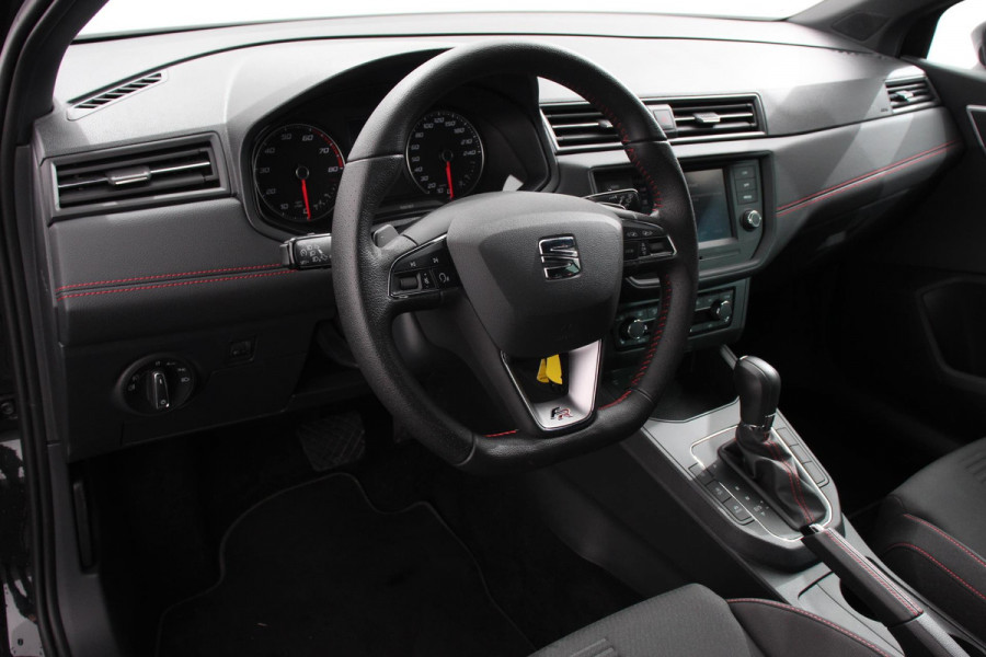 Seat Ibiza 1.0 TSI DSG FR Cruise Control Front Assist Privacy Glass Stoelverwarming Apple Carplay/ Android Auto Led Lichtmetalen velgen