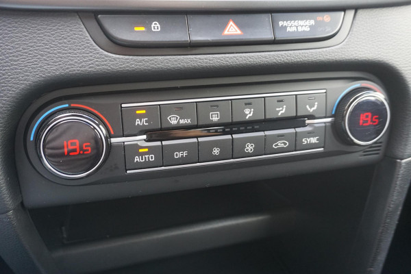 Kia Ceed 1.0 T-GDi DynamicLine/120PK/All-Seasonbanden/ 1e Eigenaar.