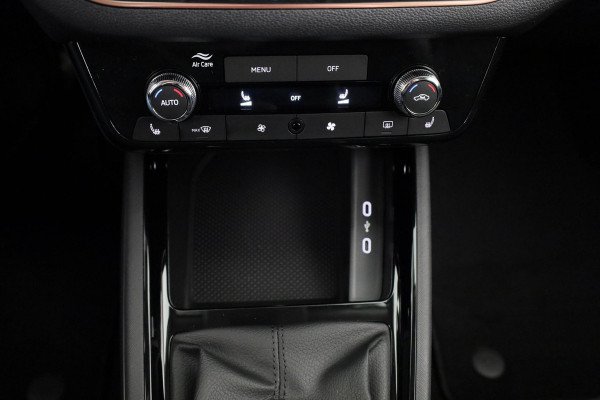 Škoda Kamiq Business Edition 1.0 TSI 115pk DSG  | Adaptive Cruise Control | Dode hoek sensoren | Winter pakket