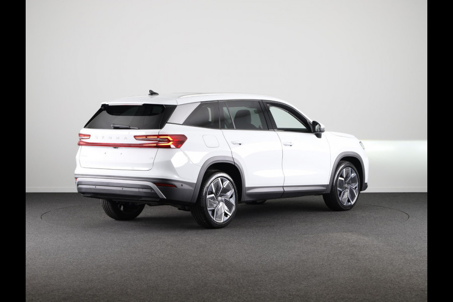 Škoda Kodiaq Business Edition 1.5 TSI PHEV 204 pk Panoramadak | Zwart Leder | Comfort Pakket | Led Matrix  | 20"licht metalen velgen | Canton Sound | Winter pakket | 360° camera
