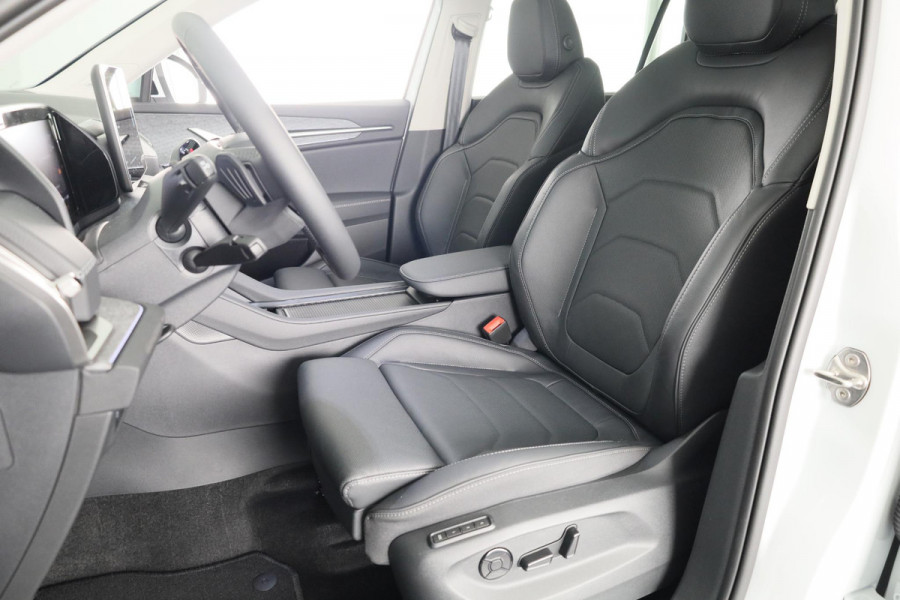 Škoda Kodiaq Business Edition 1.5 TSI PHEV 204 pk Panoramadak | Zwart Leder | Comfort Pakket | Led Matrix  | 20"licht metalen velgen | Canton Sound | Winter pakket | 360° camera
