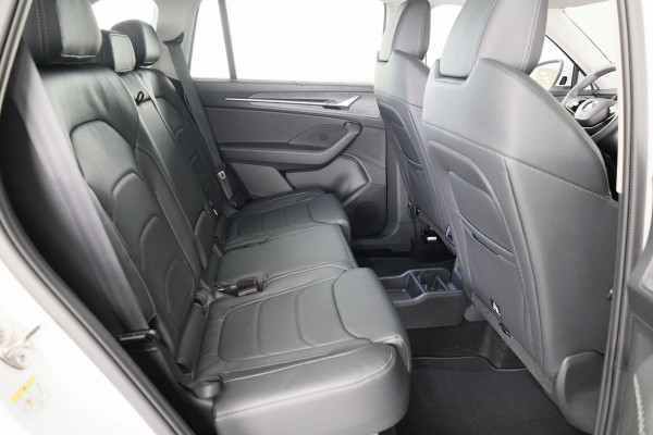 Škoda Kodiaq Business Edition 1.5 TSI PHEV 204 pk Panoramadak | Zwart Leder | Comfort Pakket | Led Matrix  | 20"licht metalen velgen | Canton Sound | Winter pakket | 360° camera