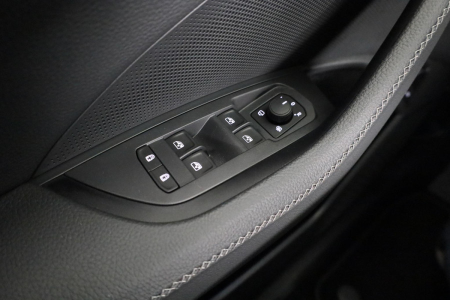 Škoda Kodiaq Business Edition 1.5 TSI PHEV 204 pk Panoramadak | Zwart Leder | Comfort Pakket | Led Matrix  | 20"licht metalen velgen | Canton Sound | Winter pakket | 360° camera
