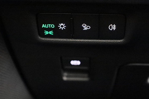Škoda Kodiaq Business Edition 1.5 TSI PHEV 204 pk Panoramadak | Zwart Leder | Comfort Pakket | Led Matrix  | 20"licht metalen velgen | Canton Sound | Winter pakket | 360° camera