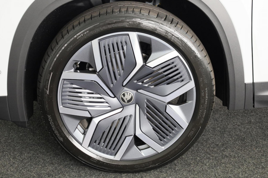 Škoda Kodiaq Business Edition 1.5 TSI PHEV 204 pk Panoramadak | Zwart Leder | Comfort Pakket | Led Matrix  | 20"licht metalen velgen | Canton Sound | Winter pakket | 360° camera