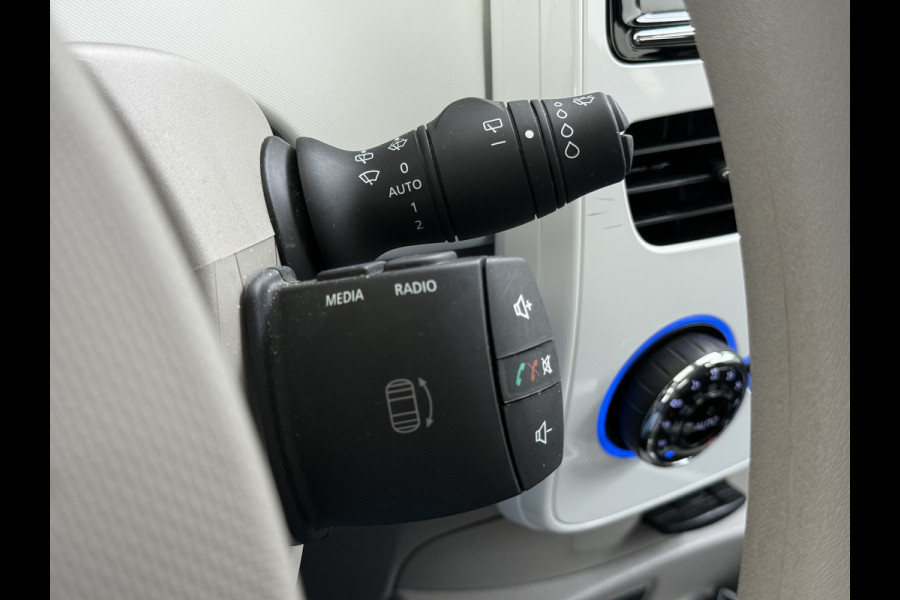 Renault ZOE R90 Life 41kWh Eigen Accu SOH 91% Navi Ecc Apple Carplay/Android Auto Cruise Control Bluetooth Pdc Regen-Lichtsensor Isofix WiFi Dealeronderhouden 1e Eigenaren