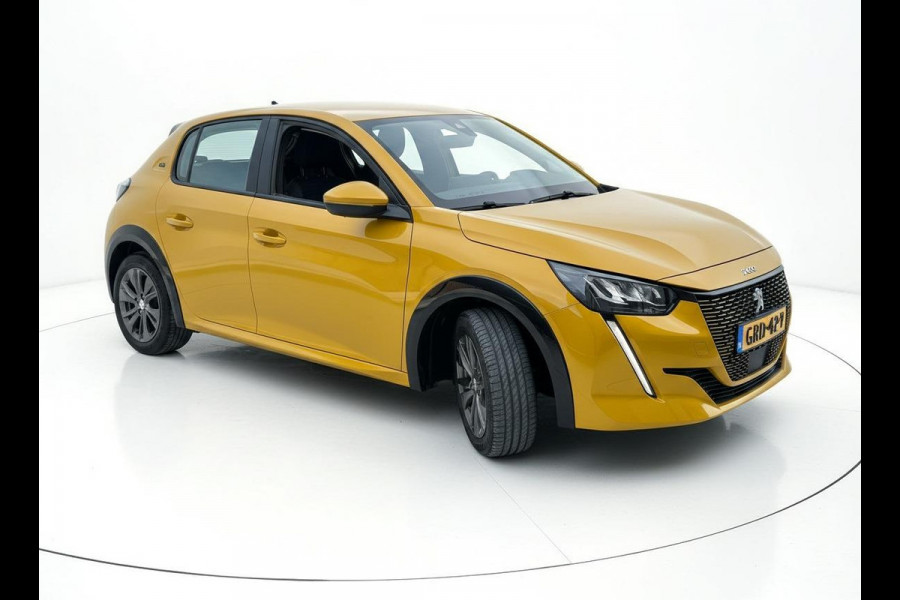 Peugeot e-208 EV Active Pack 50 kWh | 3-fase! | Rijklaar geleverd incl 12 maanden BOVAG garantie! |