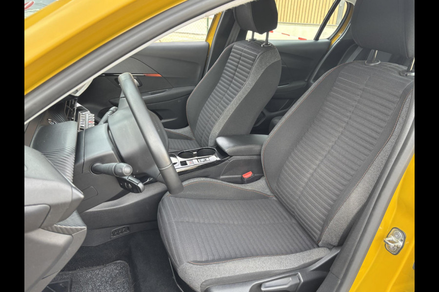 Peugeot e-208 EV Active Pack 50 kWh | 3-fase! | Rijklaar geleverd incl 12 maanden BOVAG garantie! |