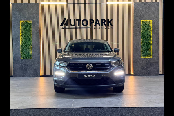 Volkswagen T-Roc 1.5 TSI Sport |AUTOMAAT|ACC|STOELVERWARMING|LANE ASSIST|CARPLAY|PDC|APK|18 INCH|150PK|