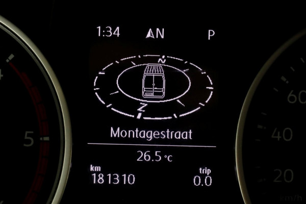 Volkswagen Crafter 35 2.0 TDI 140pk L3H3 (L2H2) DSG-Automaat Camera/230V/Draaistoelen 07-2021