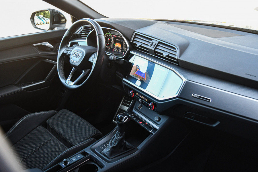 Audi Q3 Sportback 45 TFSI e 3x S-Line, Matrix, ACC, 20", Camera!