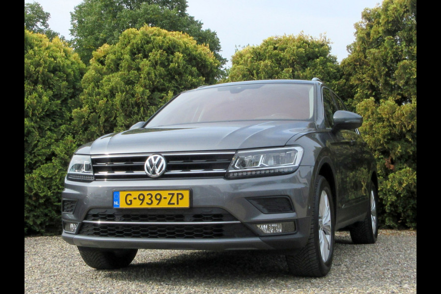 Volkswagen Tiguan 2.0 TSI 4M Highline Automaat * Trekhaak *