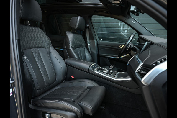 BMW X5 xDrive45e High Executive M-Sport | Panoramadak | 360 Camera | Active Cruise | HUD | Harman/Kardon | Stoelventilatie | Stoelverwarming V+A | Luchtvering | Trekhaak | Ambiance Interieur |