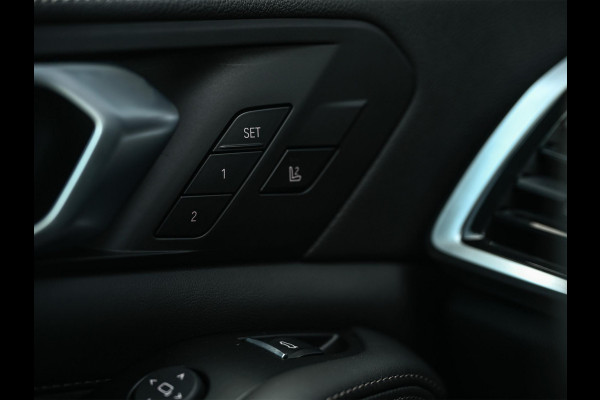 BMW X5 xDrive45e High Executive M-Sport | Panoramadak | 360 Camera | Active Cruise | HUD | Harman/Kardon | Stoelventilatie | Stoelverwarming V+A | Luchtvering | Trekhaak | Ambiance Interieur |