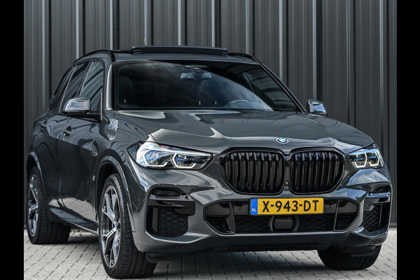 BMW X5 xDrive45e High Executive M-Sport | Panoramadak | 360 Camera | Active Cruise | HUD | Harman/Kardon | Stoelventilatie | Stoelverwarming V+A | Luchtvering | Trekhaak | Ambiance Interieur |