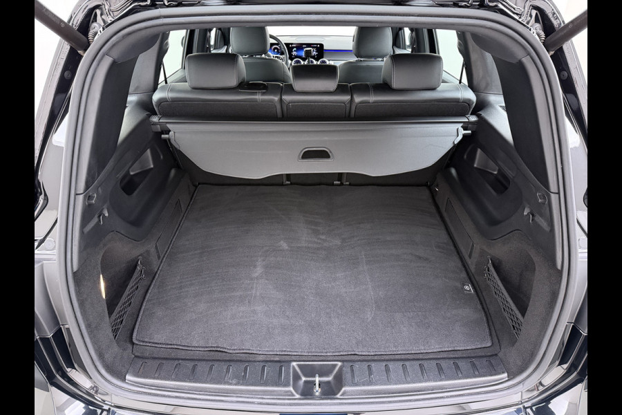 Mercedes-Benz EQB 250 69kWh SOH 97% Camera Apple Carplay Android Auto Stoelverwarming Elek.Achterklep Navi Ecc Cruise Control Pdc Business Line Verschuifbare Achterbank Dodehoekwaarschuwing Isofix DAB+ Bluetooth Lane Assist Led keyless 1e Eigenaar Origineel Nederlandse Auto