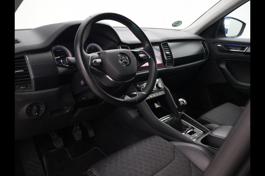 Škoda Kodiaq 1.5 TSI 150 PK + WEGKL. TREKHAAK 1800 KG | CARPLAY | CANTON | ADAPTIVE CRUISE | CAMERA
