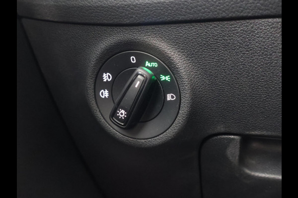 Škoda Kodiaq 1.5 TSI 150 PK + WEGKL. TREKHAAK 1800 KG | CARPLAY | CANTON | ADAPTIVE CRUISE | CAMERA