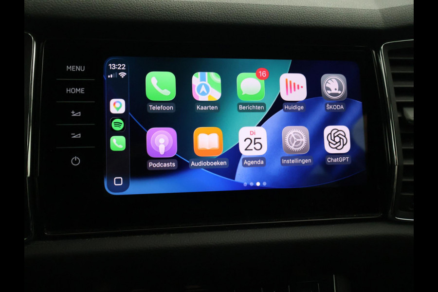 Škoda Kodiaq 1.5 TSI 150 PK + WEGKL. TREKHAAK 1800 KG | CARPLAY | CANTON | ADAPTIVE CRUISE | CAMERA