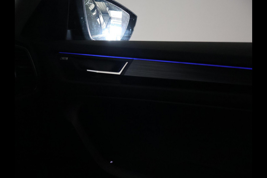 Škoda Kodiaq 1.5 TSI 150 PK + WEGKL. TREKHAAK 1800 KG | CARPLAY | CANTON | ADAPTIVE CRUISE | CAMERA